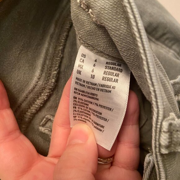 American Eagle Green Skinny Jeans - Picture 4 of 4